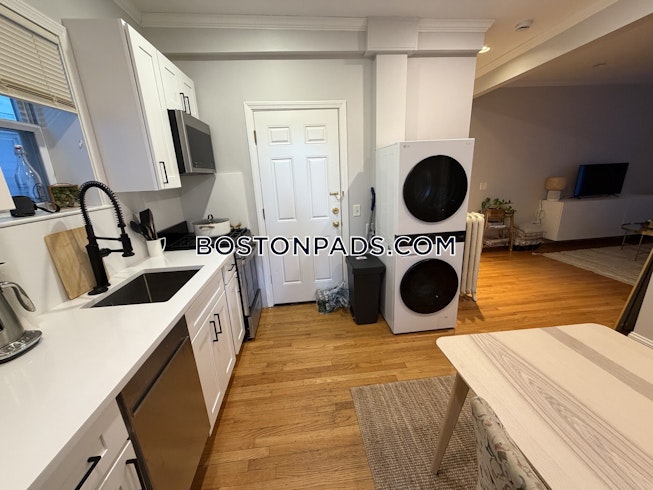 Cambridge - $3,500+ /mo