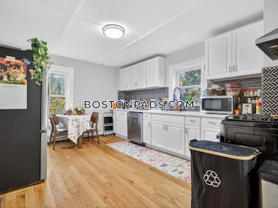 Somerville Apartment for rent 2 Bedrooms 1 Bath  West Somerville/ Teele Square - $3,700 No Fee
