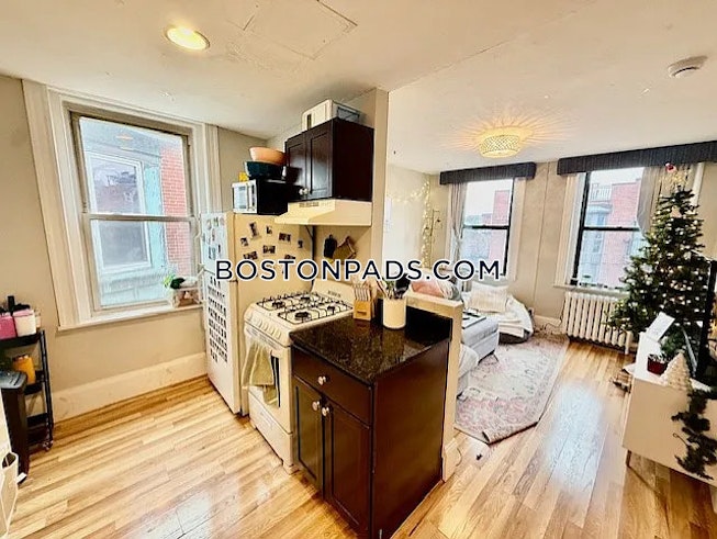 Boston - $5,500+ /mo