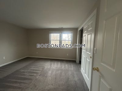 Fall River Apartment for rent 2 Bedrooms 1 Bath - $1,750 No Fee