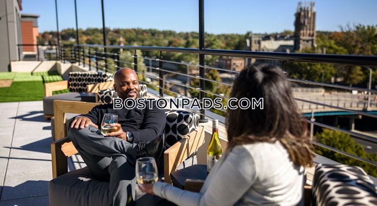 Washington St., Newton