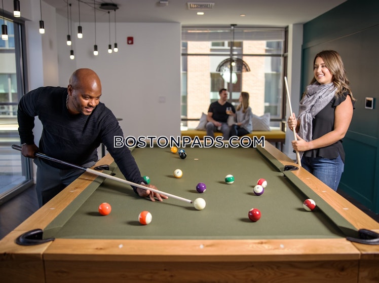 Washington St., Newton