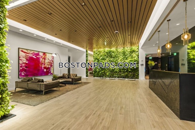 Boston - $4,326+ /mo