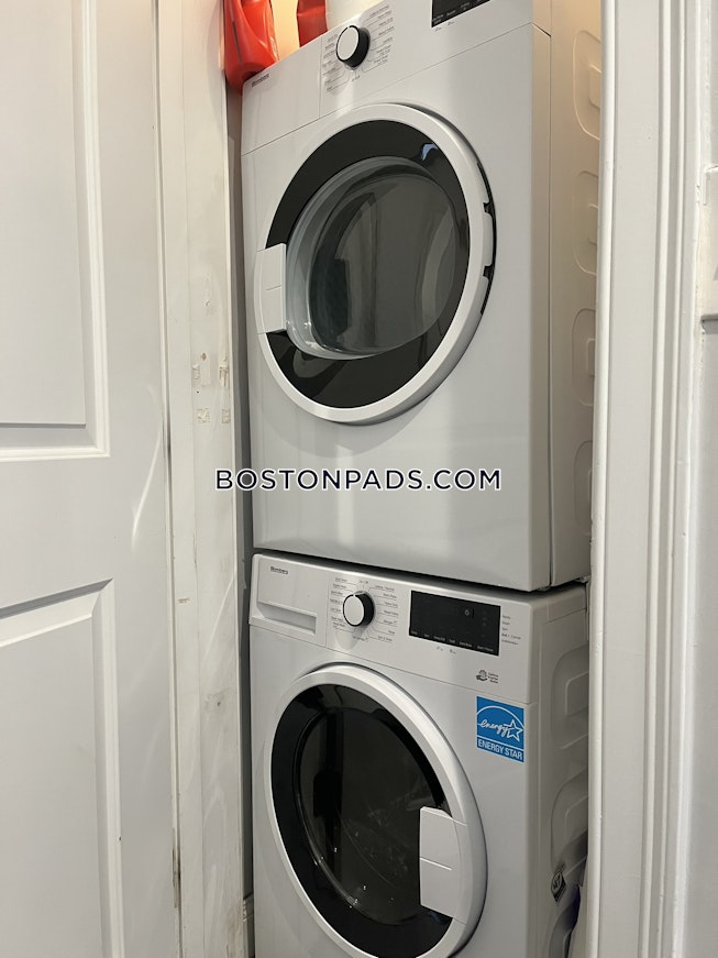 Roxbury Crossing - $7,500+ /mo