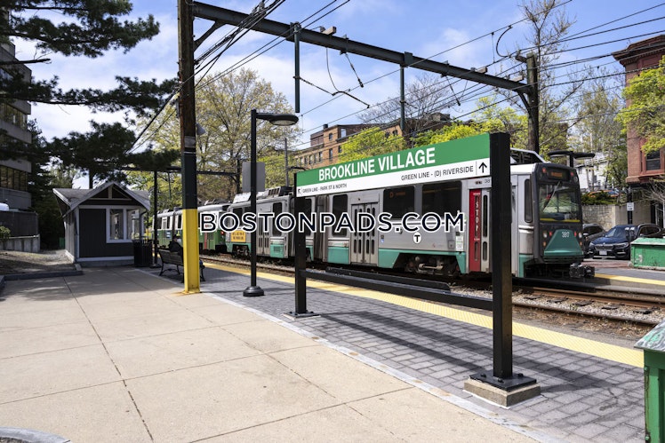 Village Way., Brookline