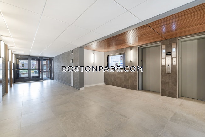 Brookline - $4,600+ /mo