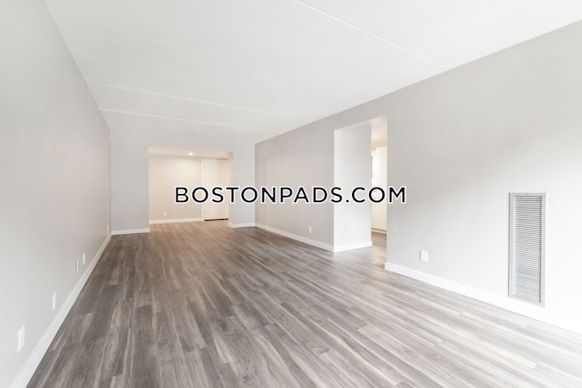 Brookline - $4,600+ /mo