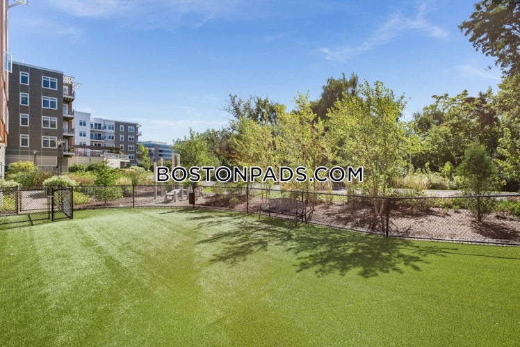 Concord Turnpike, Cambridge