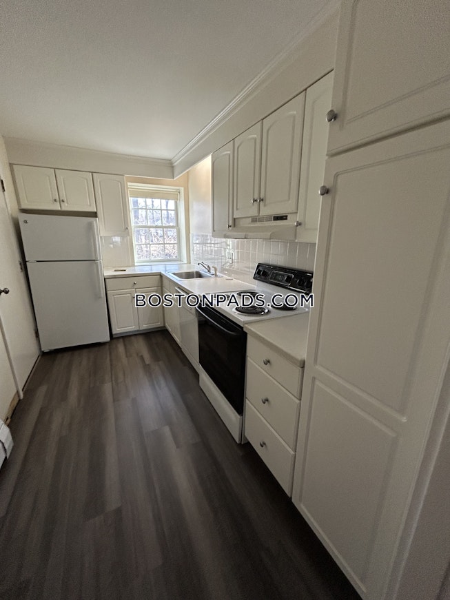 Lexington - $2,275+ /mo