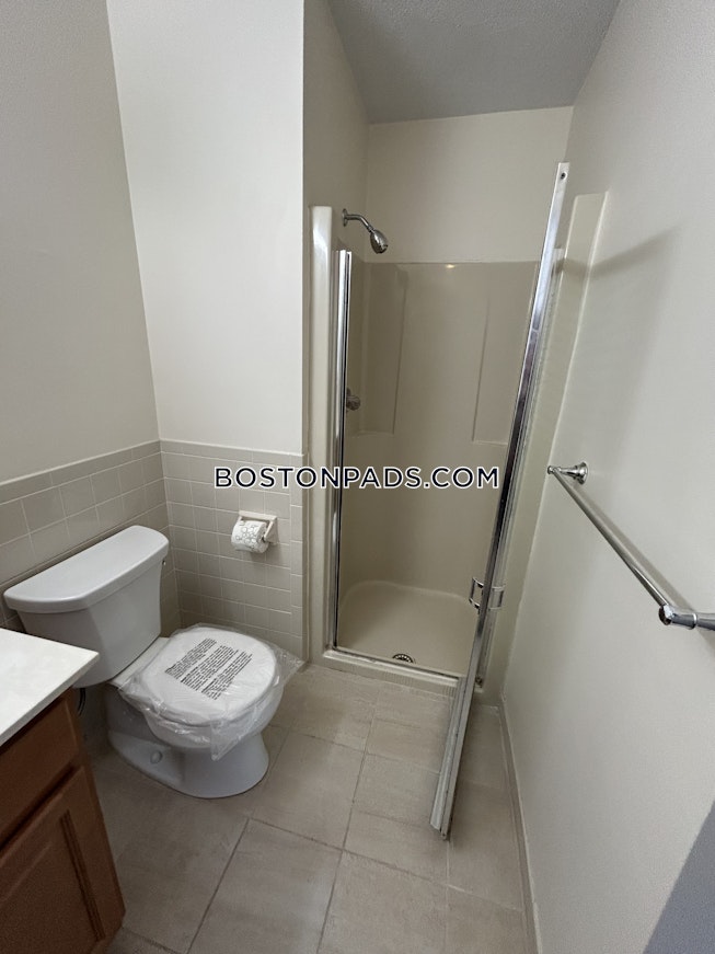 Lexington - $2,950+ /mo