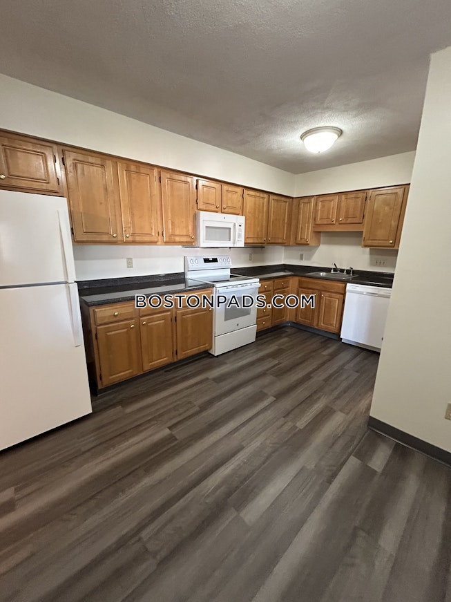 Lexington - $2,950+ /mo