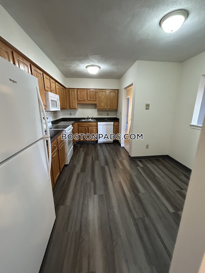 Lexington - $2,950+ /mo