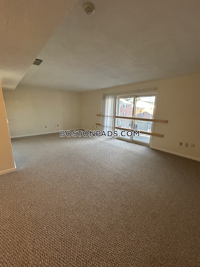 Lexington - $2,950+ /mo