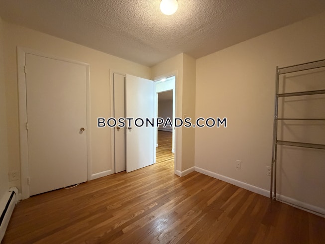 Boston - $2,700+ /mo