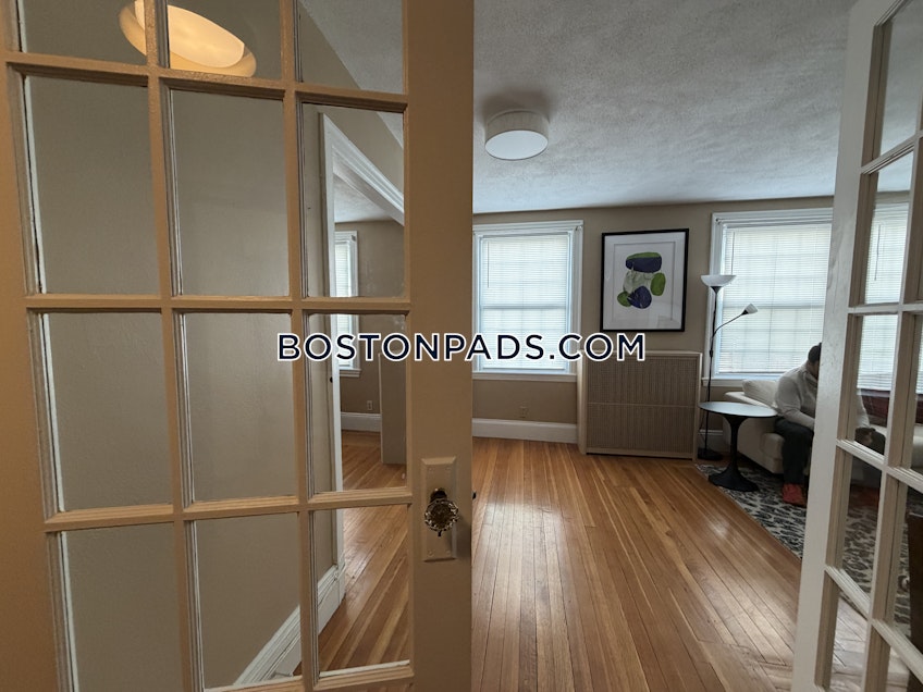 Boston - $3,800+ /month