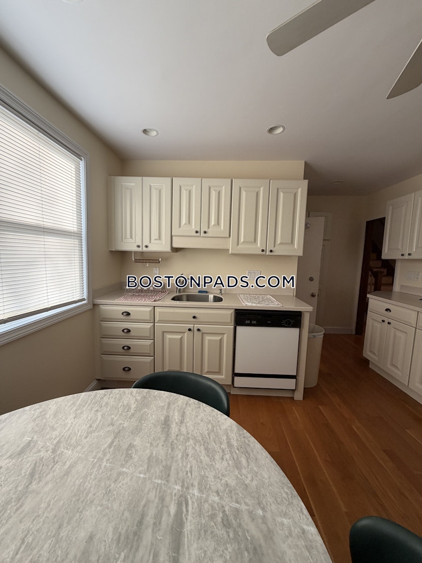 Boston - $3,800+ /month
