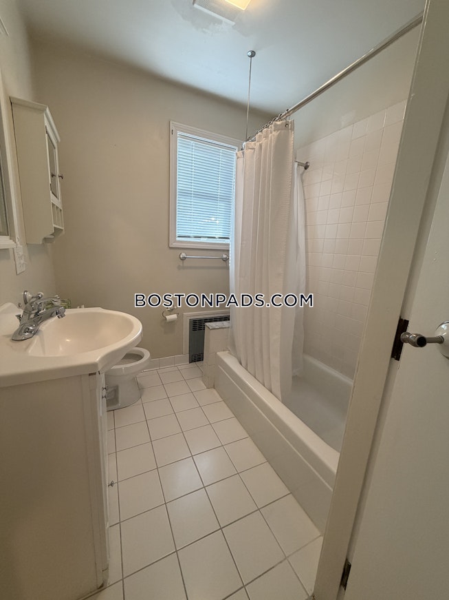 Boston - $3,800+ /mo
