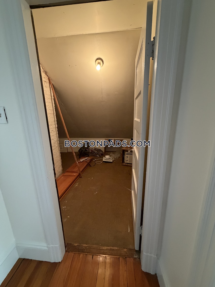 Boston - $3,800+ /month