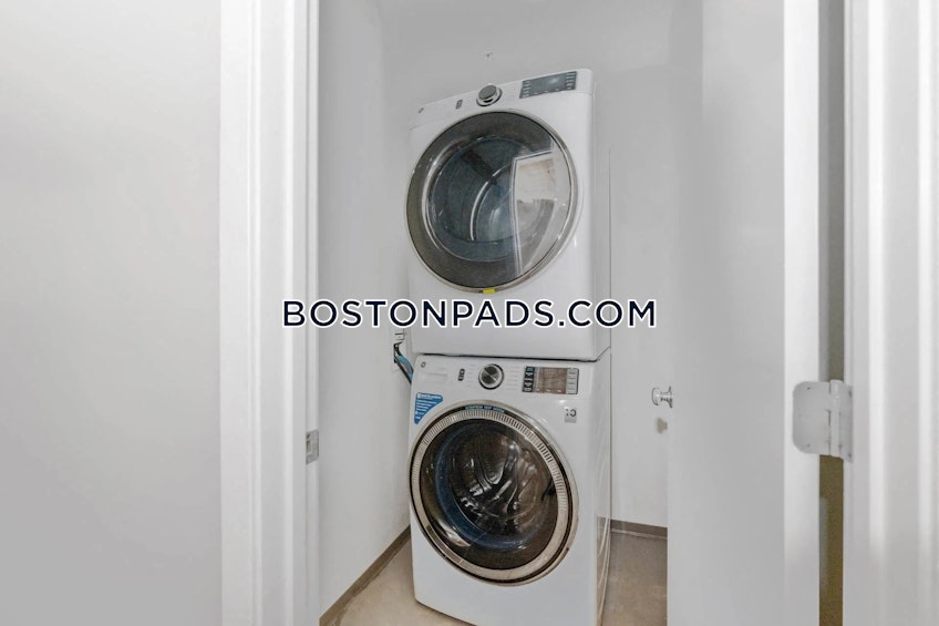 Lawrence - $2,135+ /month