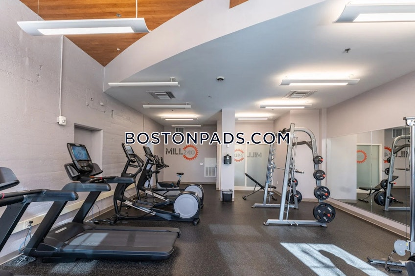 Lawrence - $2,135+ /month