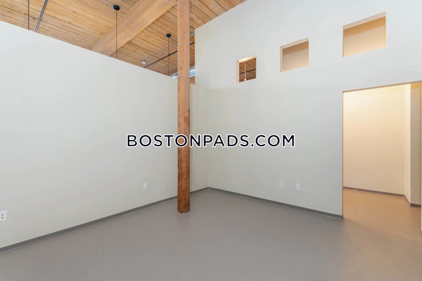 Lawrence - $3,584+ /month