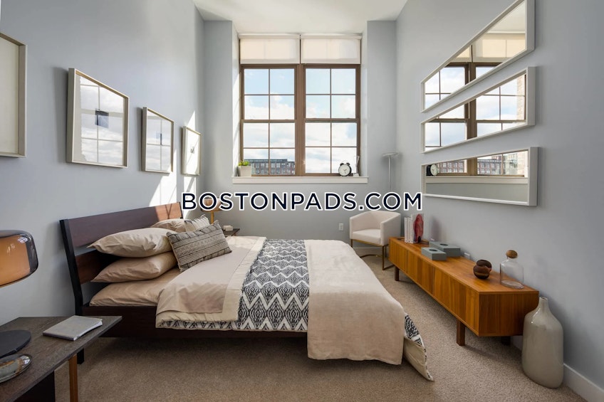 Lawrence - $3,584+ /month