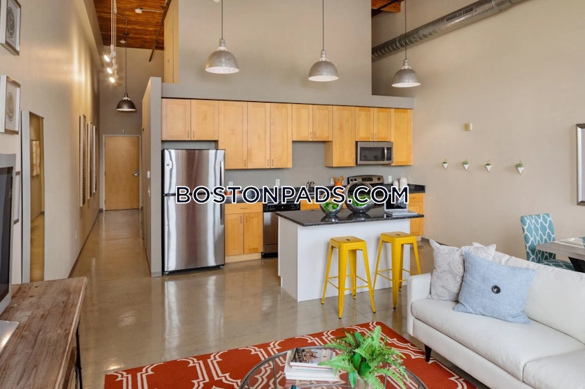 Lawrence - $3,998+ /month