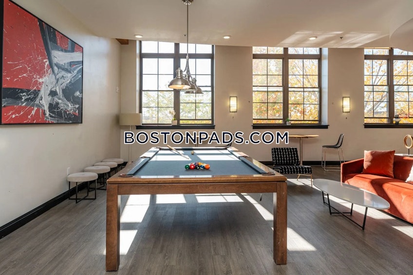 Lawrence - $3,998+ /month