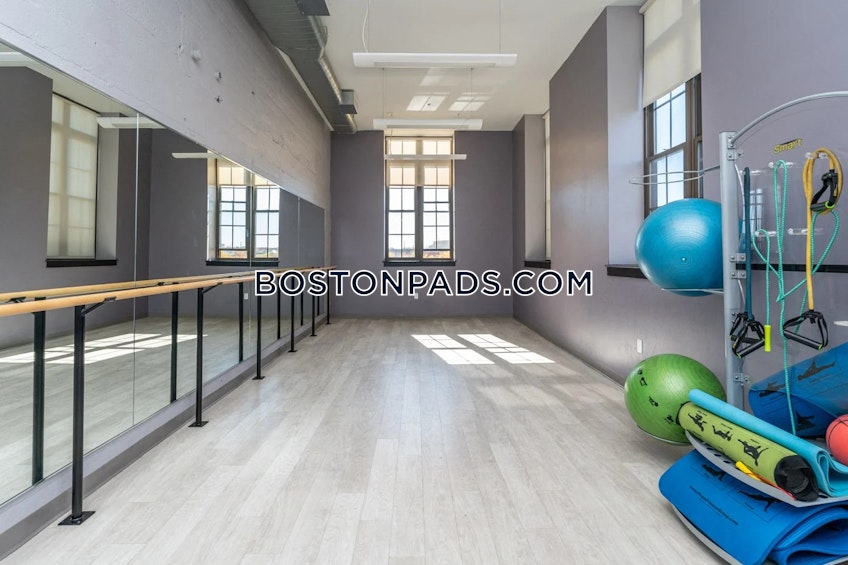 Lawrence - $2,421+ /month