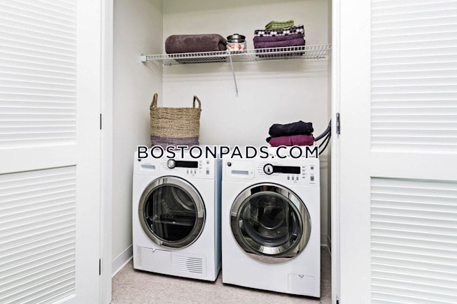 Boston - $4,935+ /mo