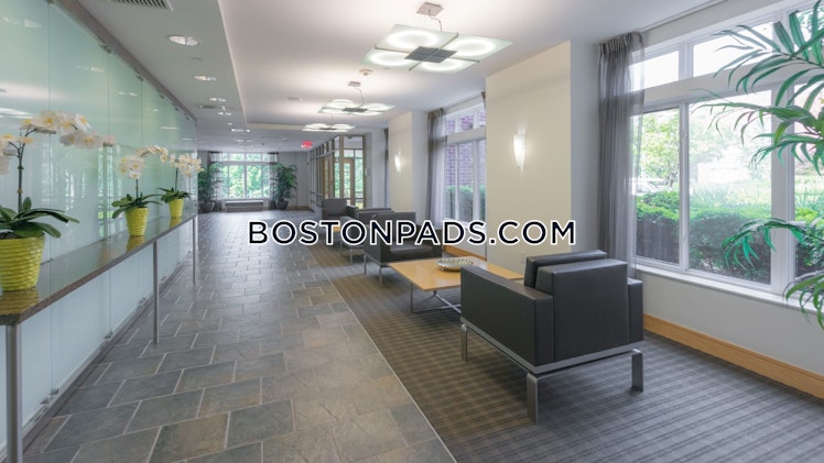 Watertown St., Watertown