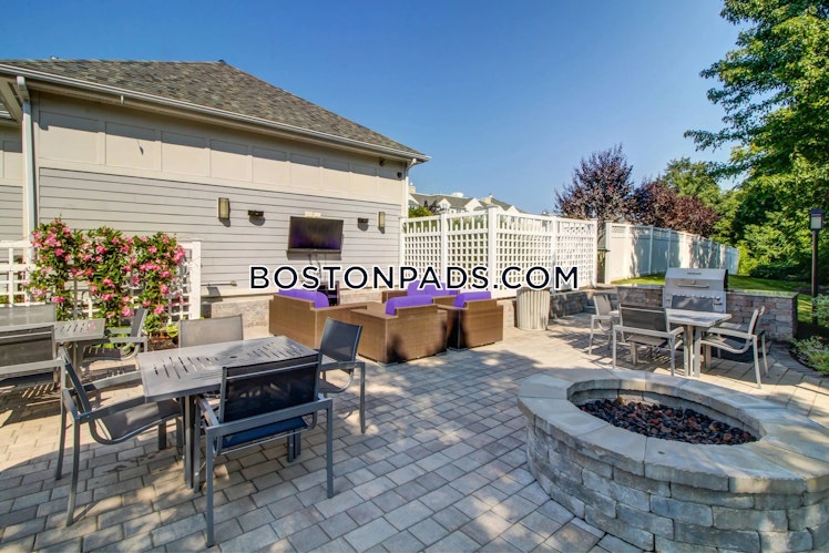 Brainard Ave., Medford