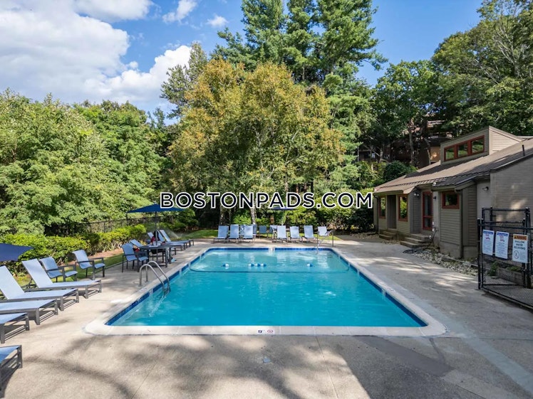 Donald St., Weymouth