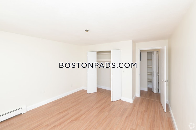 Middle St., Weymouth