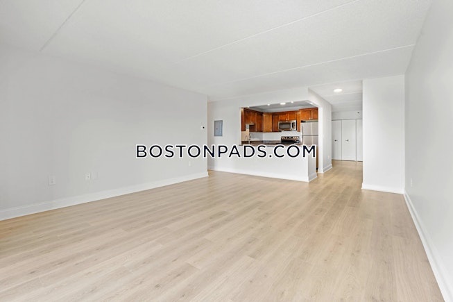 Boston - $2,350+ /mo