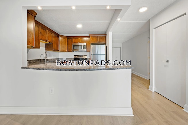 Boston - $2,350+ /mo
