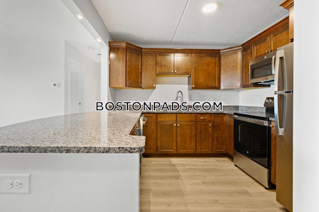 Boston - $2,350+ /mo