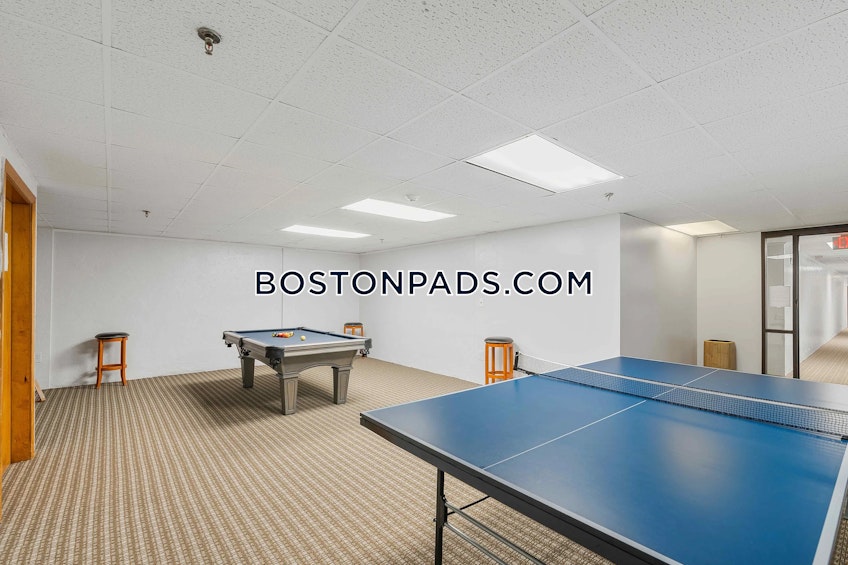 Boston - $2,400+ /month