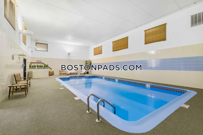 Boston - $2,400+ /month
