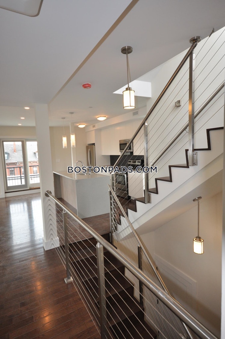 Massachusetts Ave., Boston