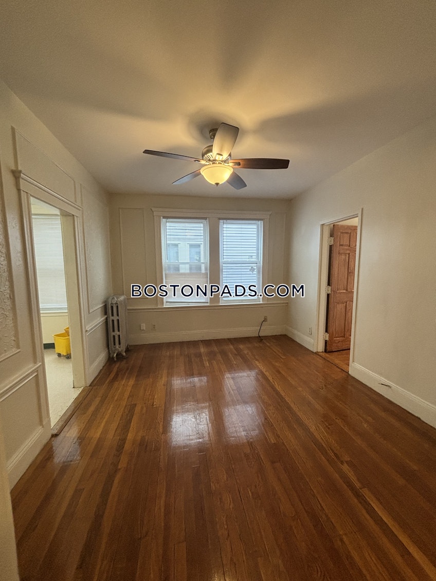 Boston - $3,100+ /month