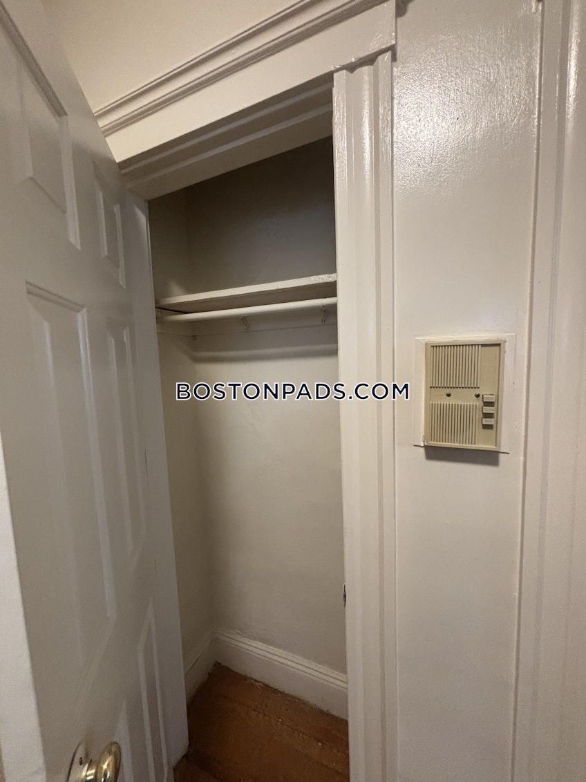 Boston - $3,100+ /month