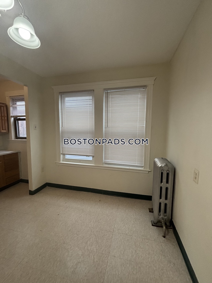 Boston - $3,100+ /month