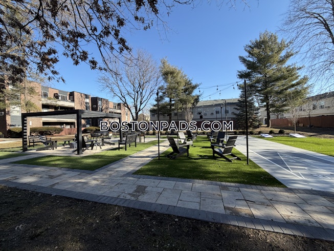 Boston - $2,895+ /mo