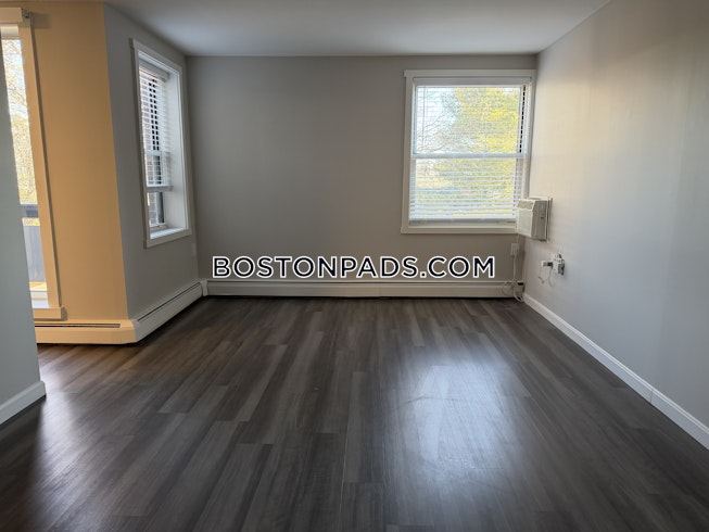 Boston - $2,895+ /mo