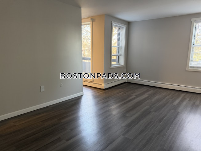 Boston - $2,895+ /mo
