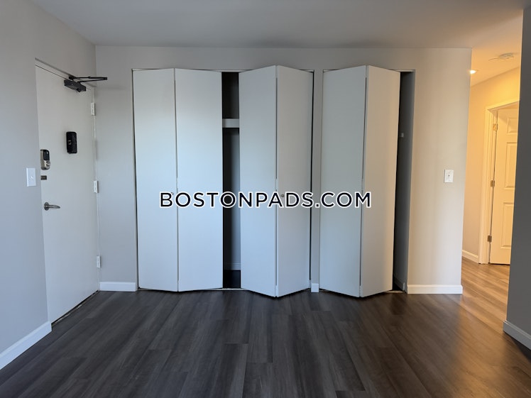 Bronsdon St., Boston