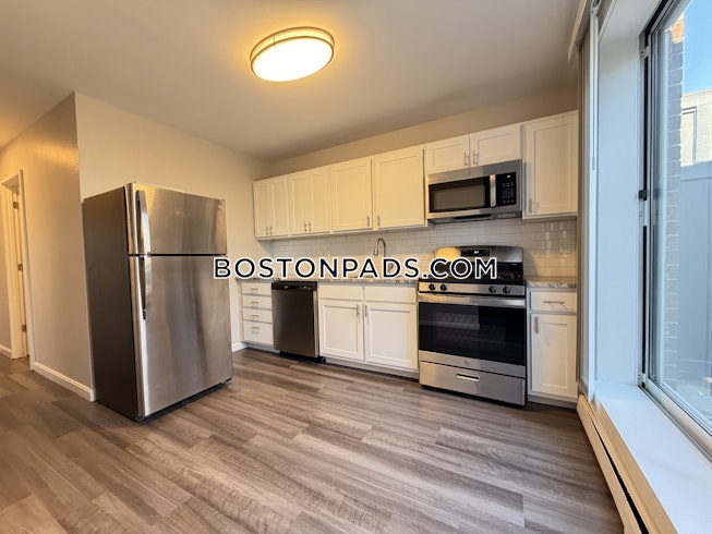 Boston - $2,895+ /mo