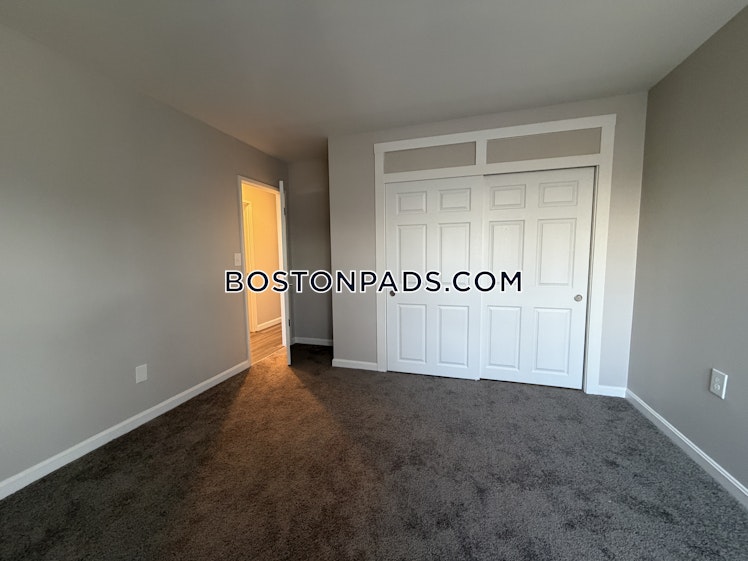 Bronsdon St., Boston