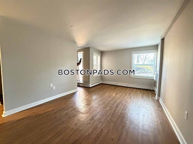 Bronsdon St., Boston